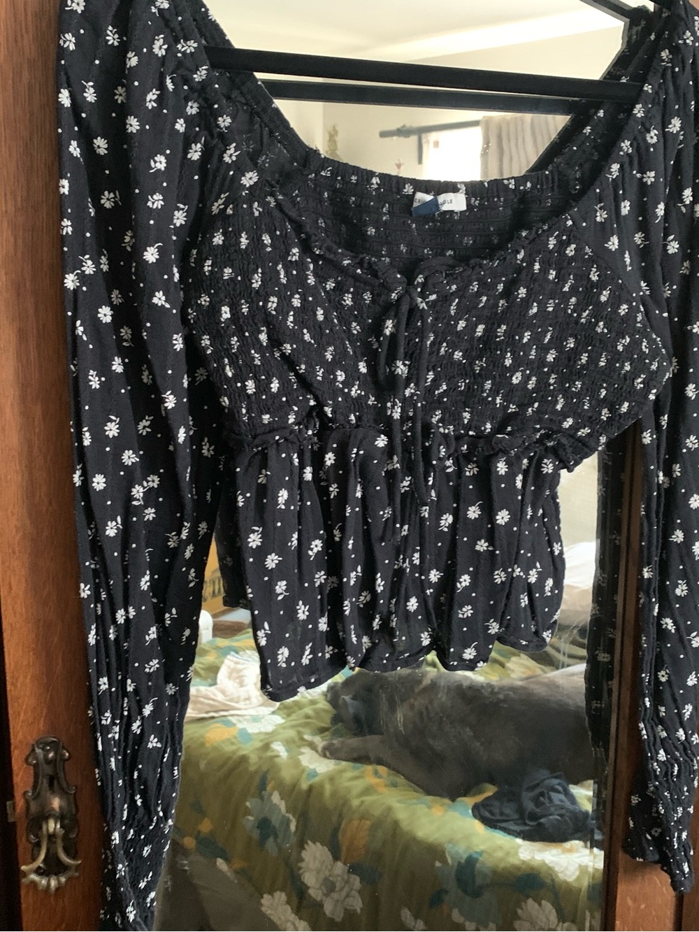 American Eagle Outfitters Black Floral Smocked Crop Top